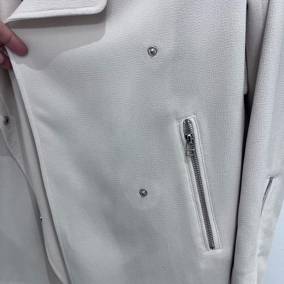 Aritzia , Wilfred  mayet crepe jacket beige moto jacket size xs cream color - Picture 5 of 9